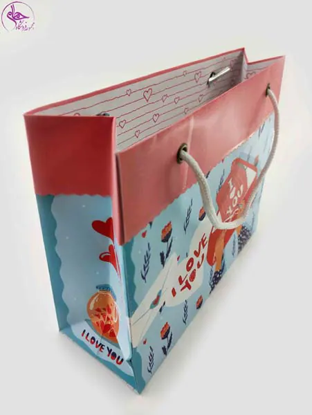 گیفت بگ گلاسه سایز هفت – ۲۰۲۱۰۰۷۰۳۹